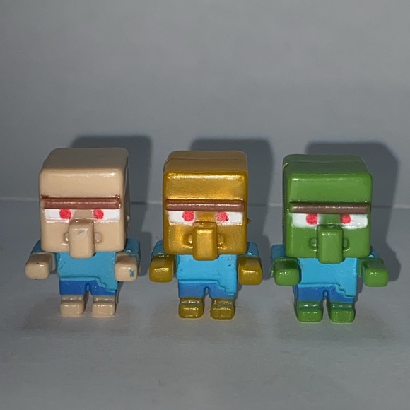 Multi-Colored Minecraft Mini-Figures - Picture 4 of 13